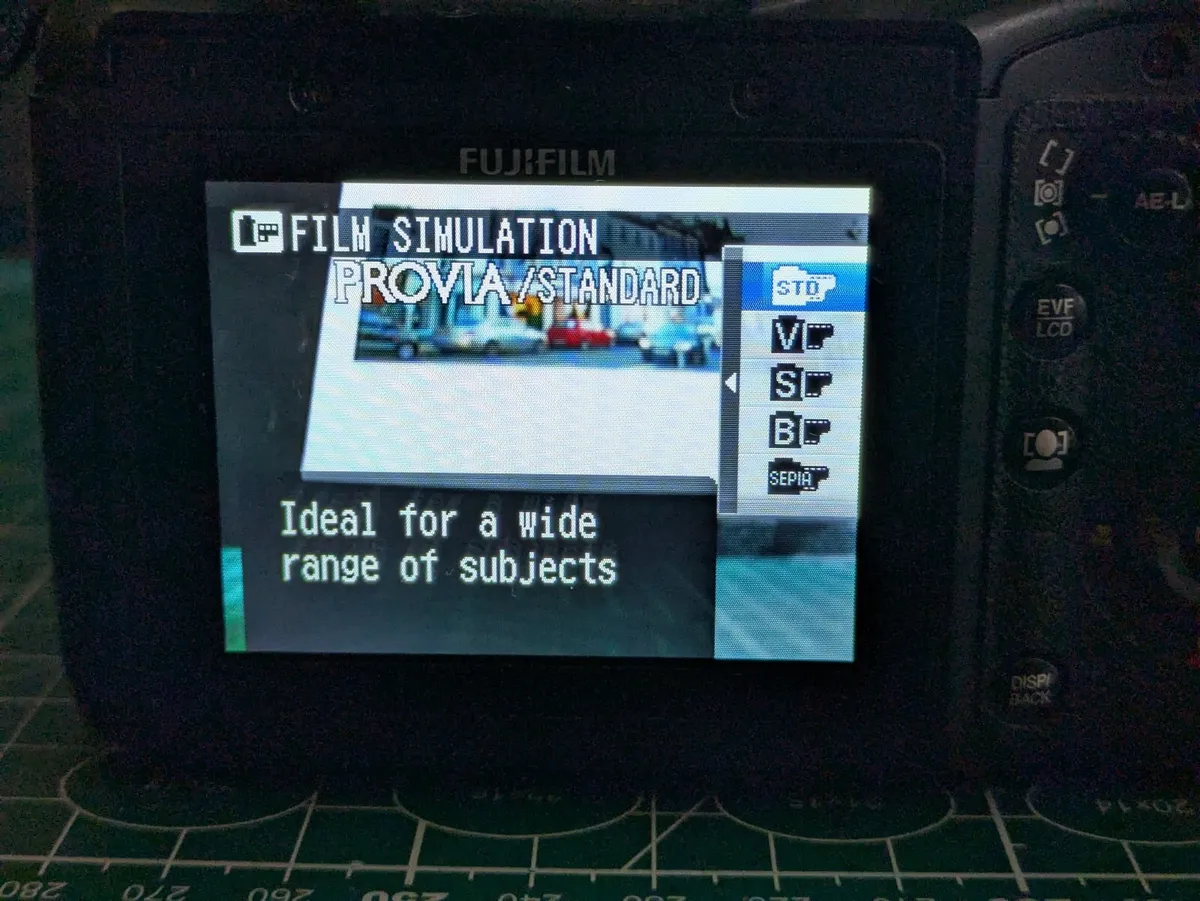 Fujifilm S200 EXR SuperCCD🌈 camera - Image 2
