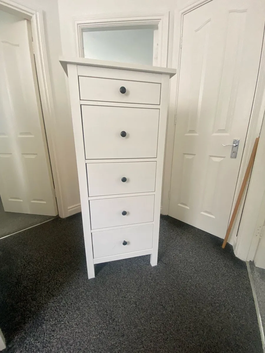 Hemnes drawer - Image 1