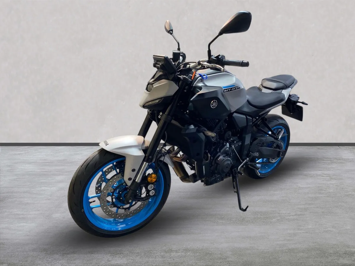 YAMAHA MT-07 ABS, NI Registered - Image 4