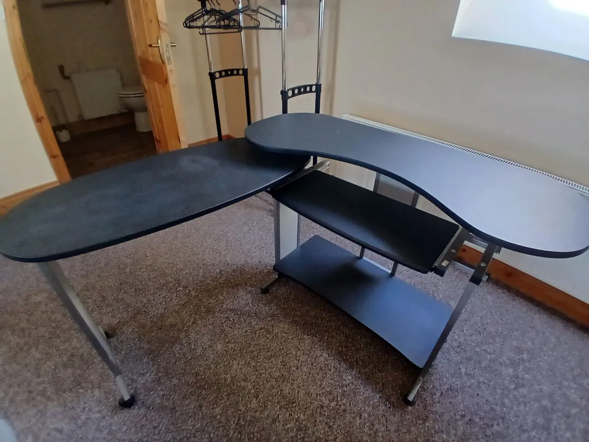 Computer Desk - Image 2