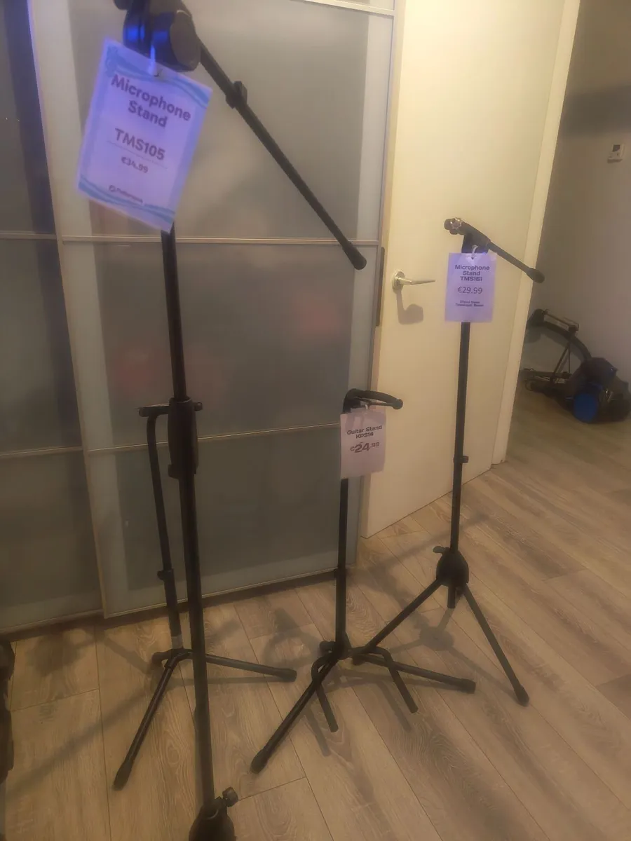 Brand New guitar an Microphone stand - Image 4