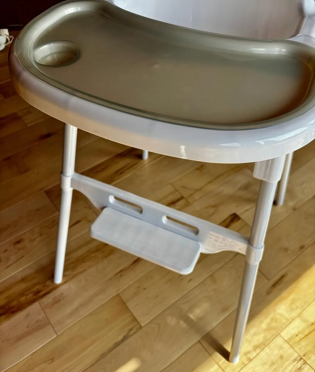 Highchair - Image 2