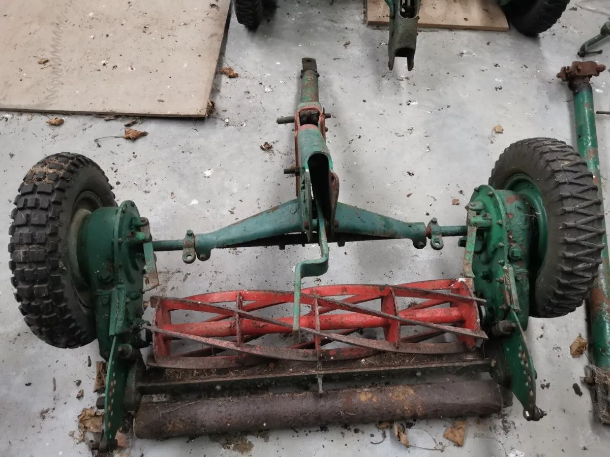 Ransomes Gang Mower - Image 1