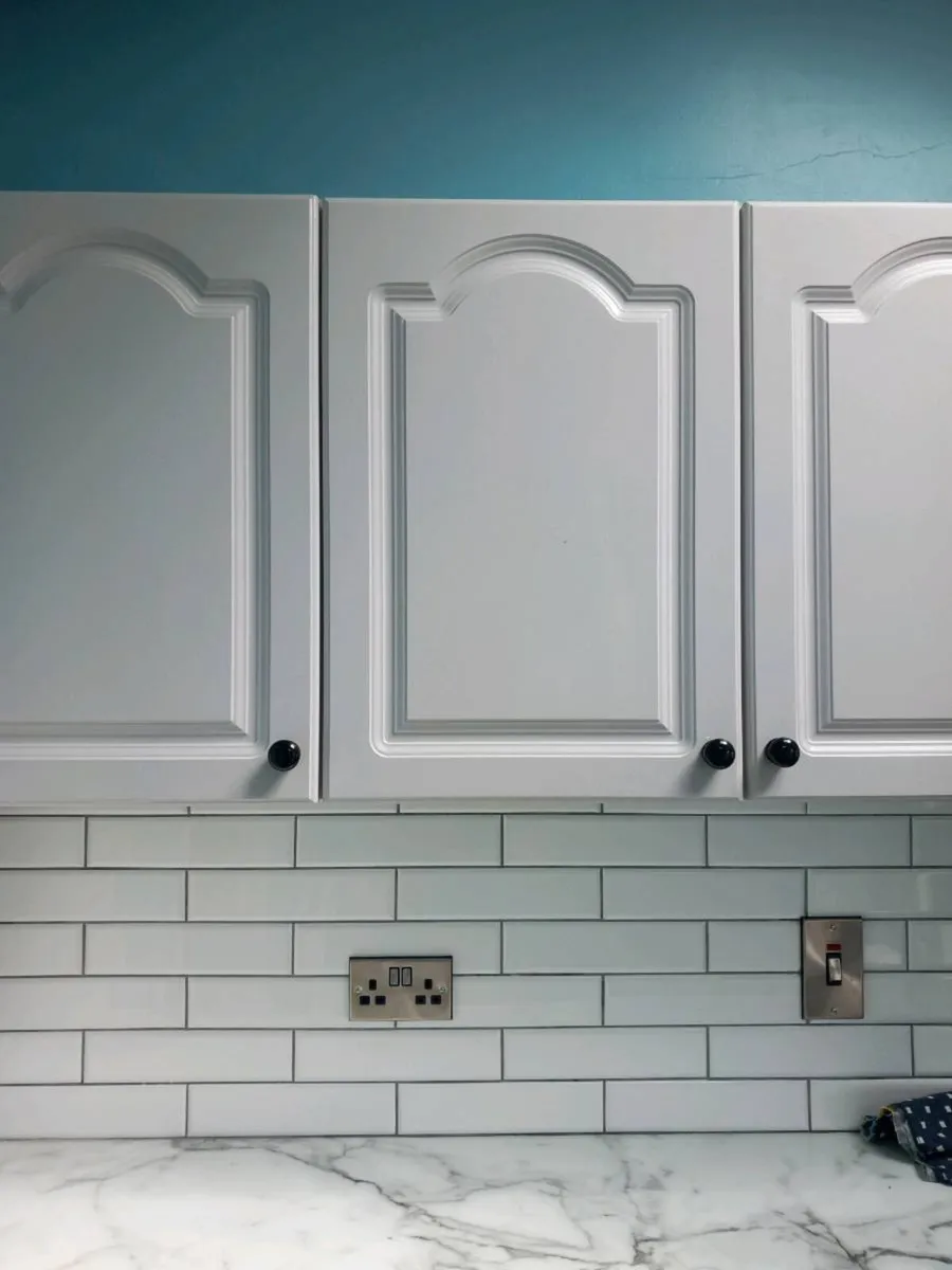 Kitchen cabinet doors - Image 3