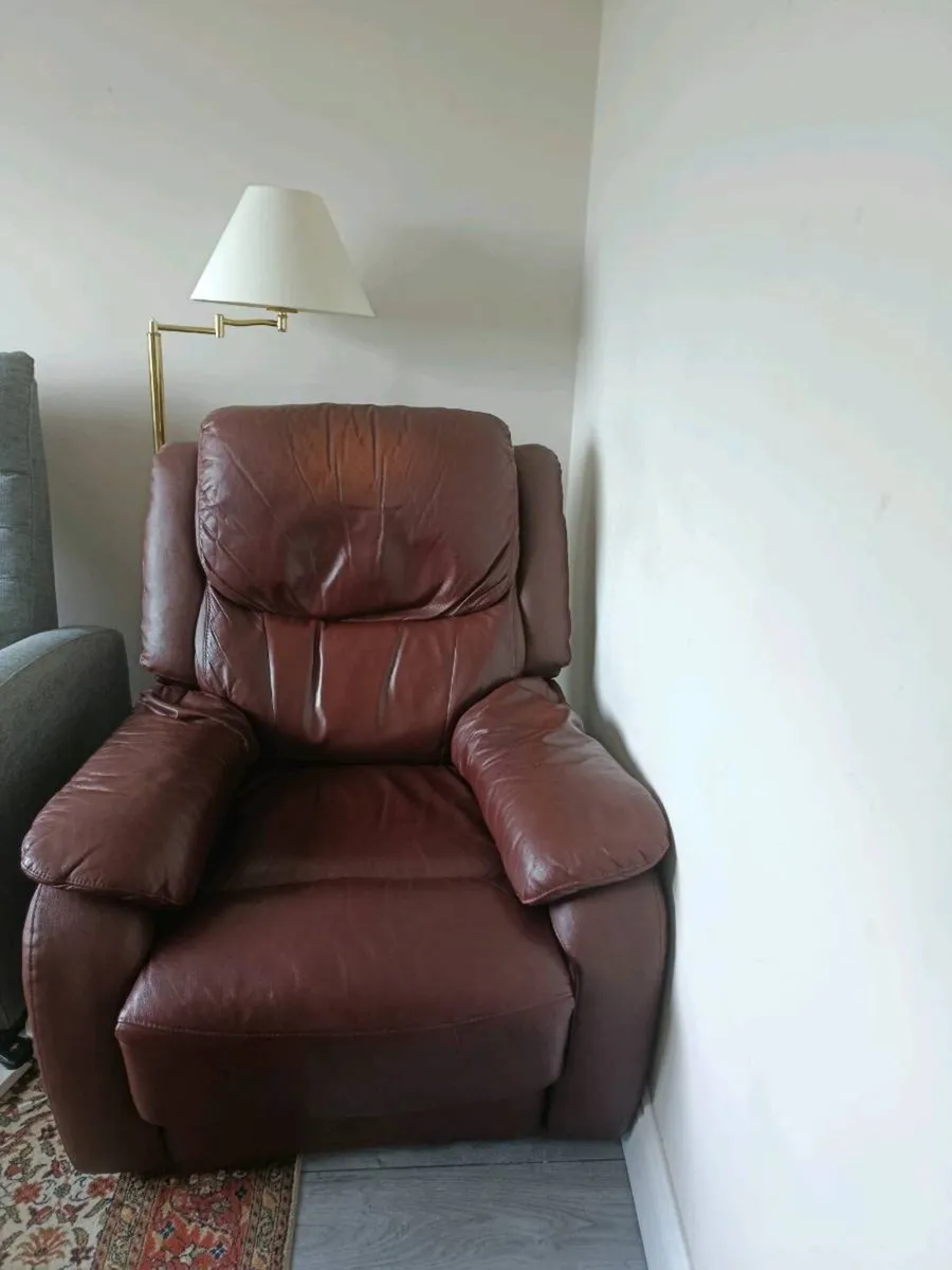 Recliner chair