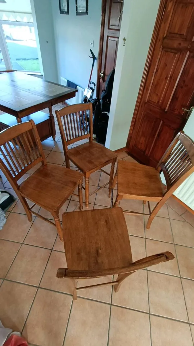Dining room table and chairs - Image 4