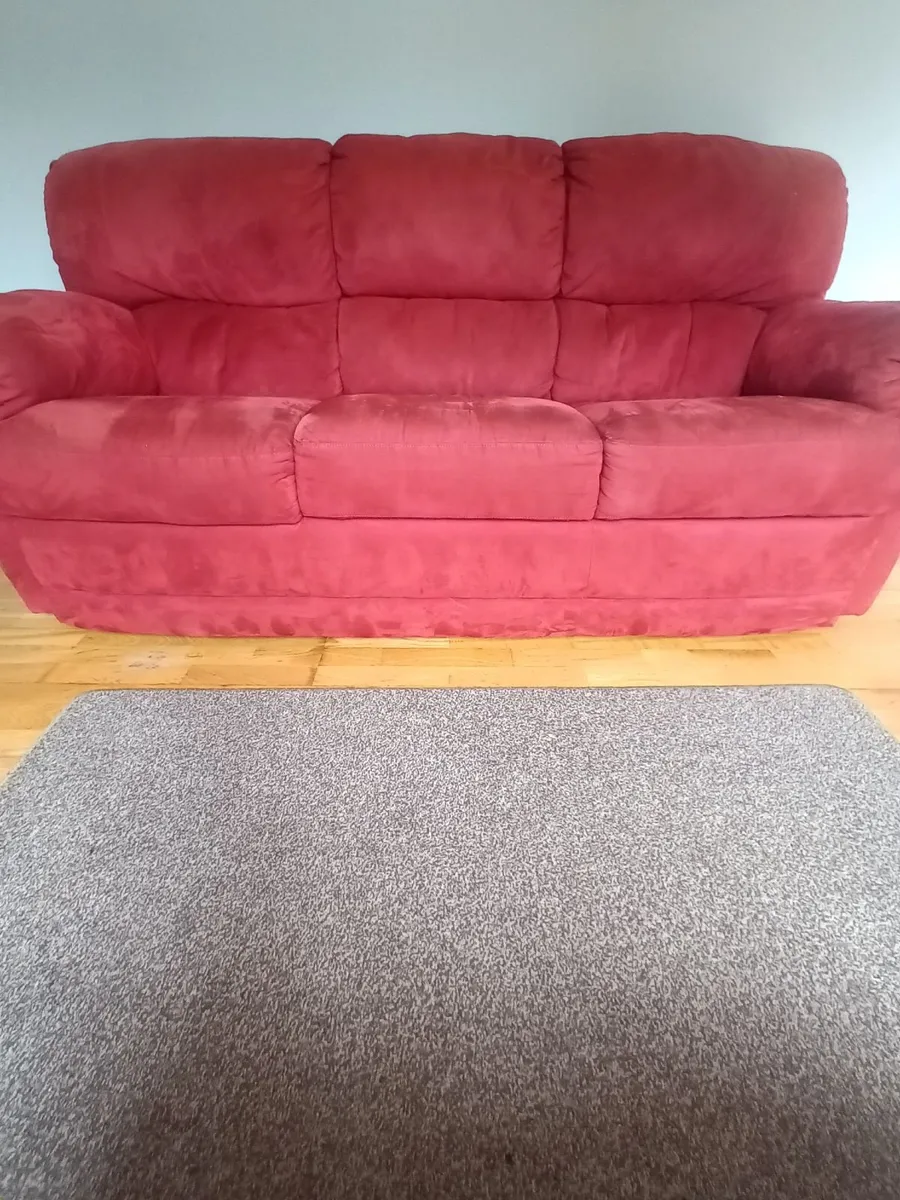 Three seater Sofa - Image 2