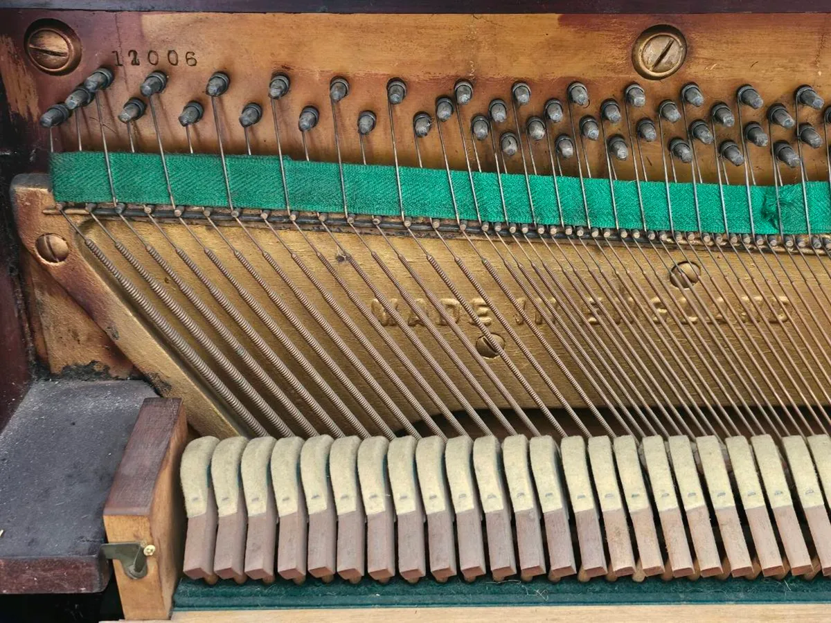 Piano - Image 3