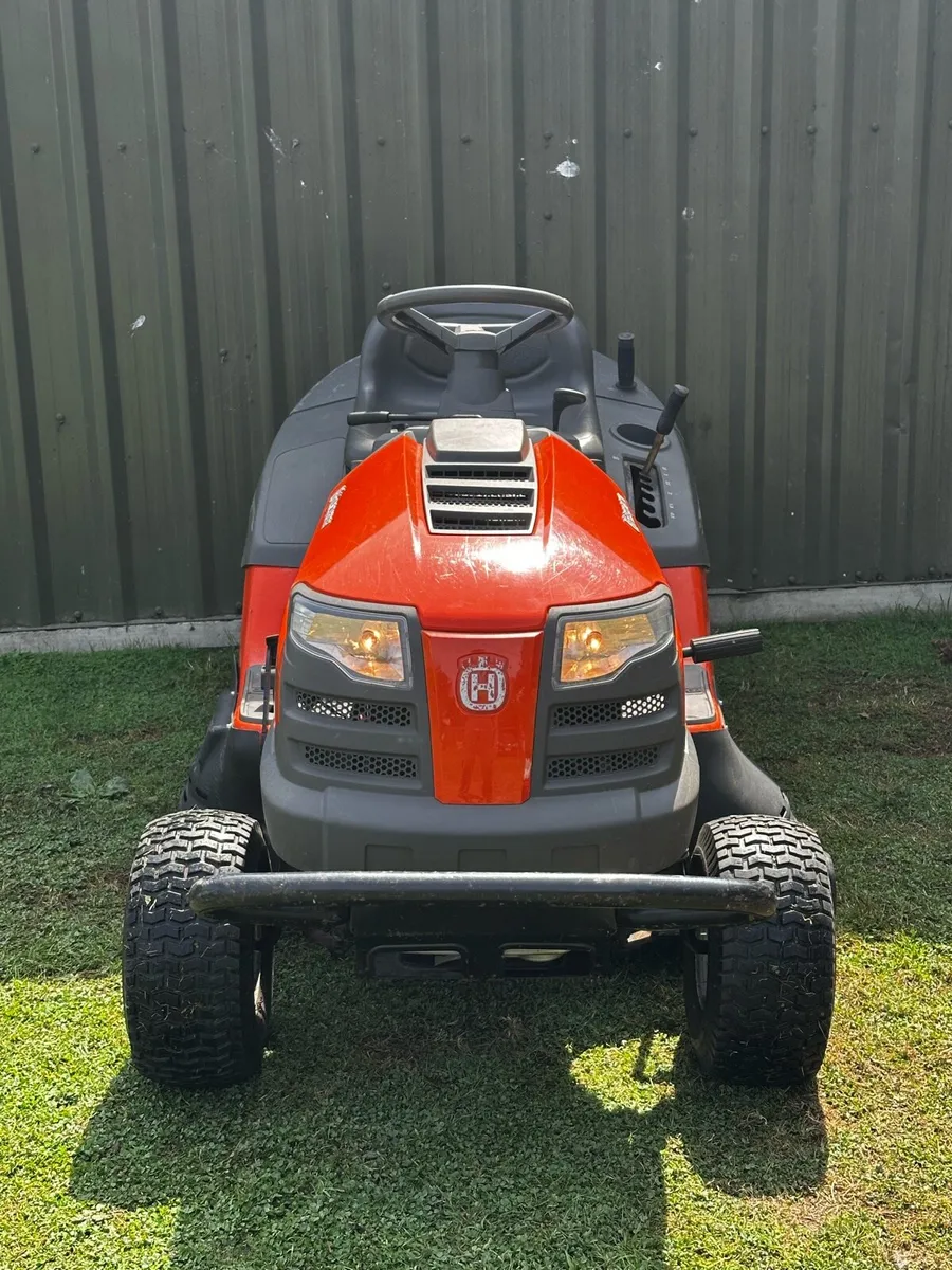 Husqvarna Ride On Mower - Image 3