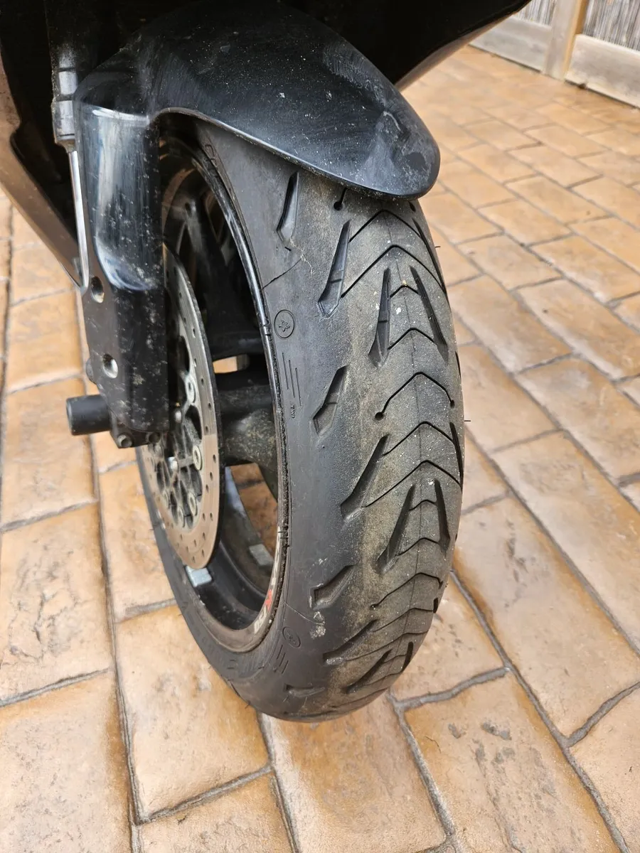 Suzuki  gsxr 750 - Image 3