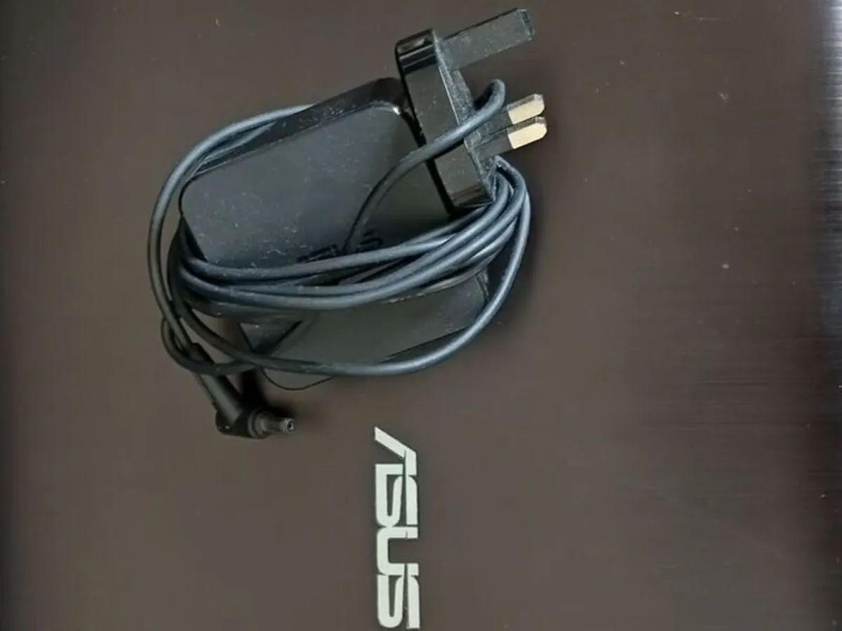 Asus Laptop for parts - Image 2