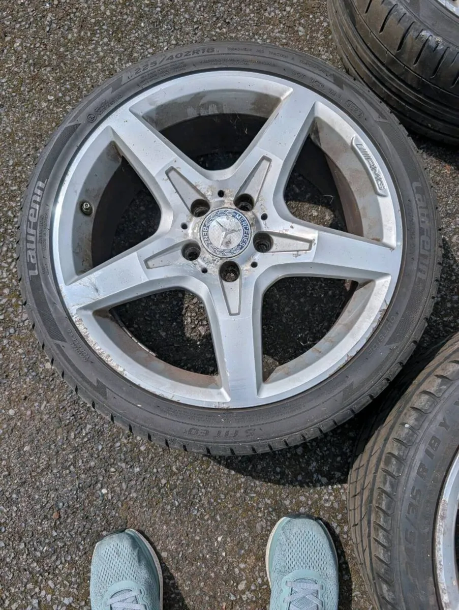 Mercedes AMG alloy wheels - Image 3