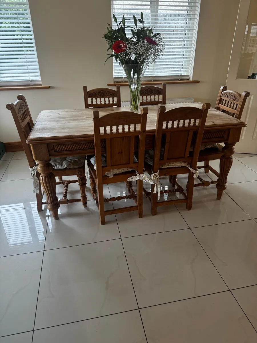 Six Table & Chairs - Image 1