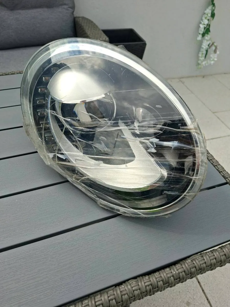 Headlight - Image 2