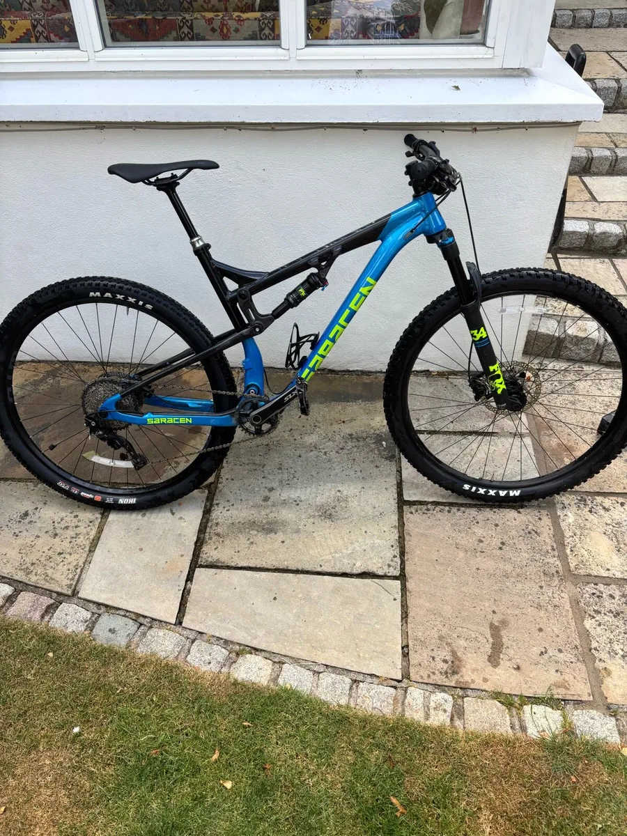 Saracen traverse elite mountain bike - Image 1