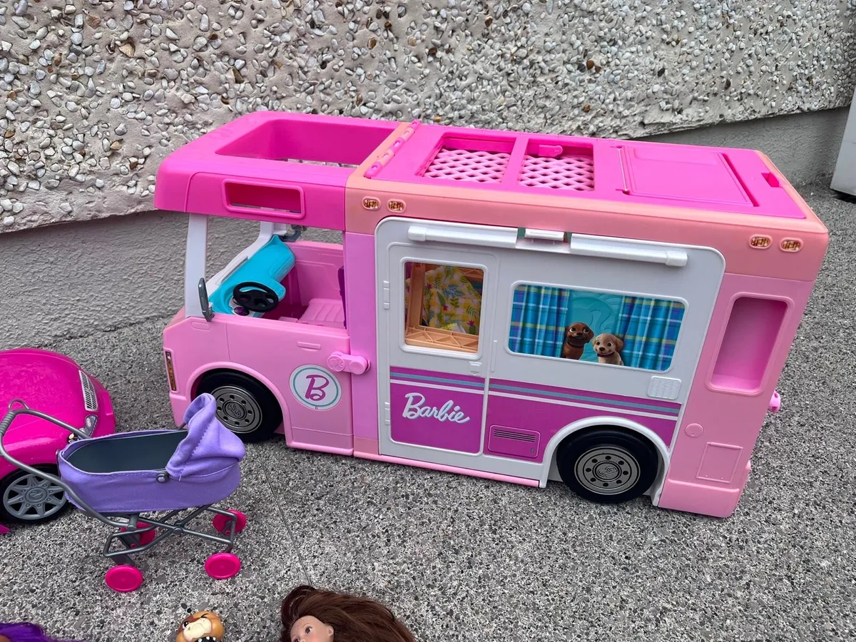 Barbie Campervan and much more - Image 1
