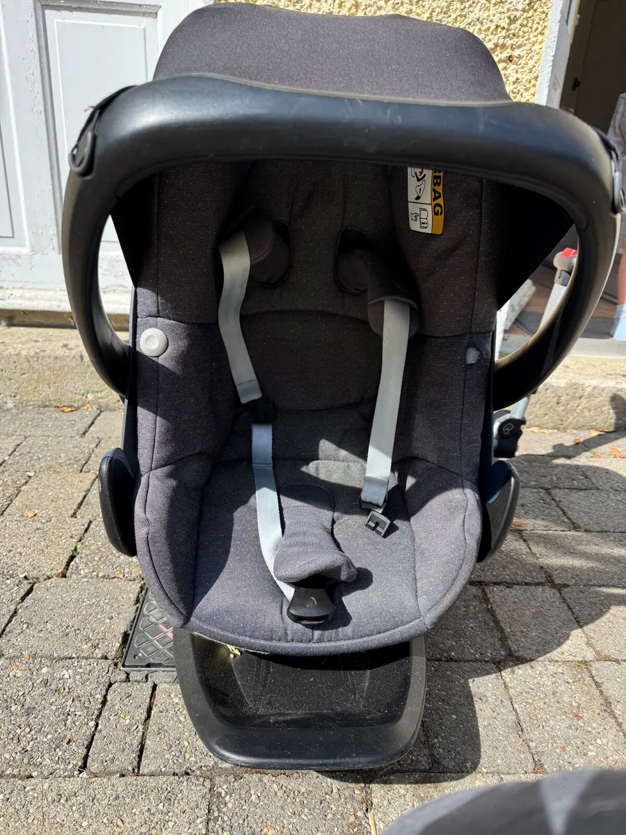 Car seat - Image 3