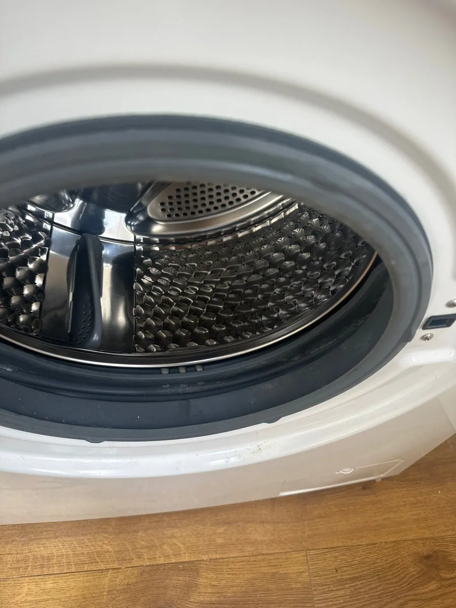 Washing machine - Image 2