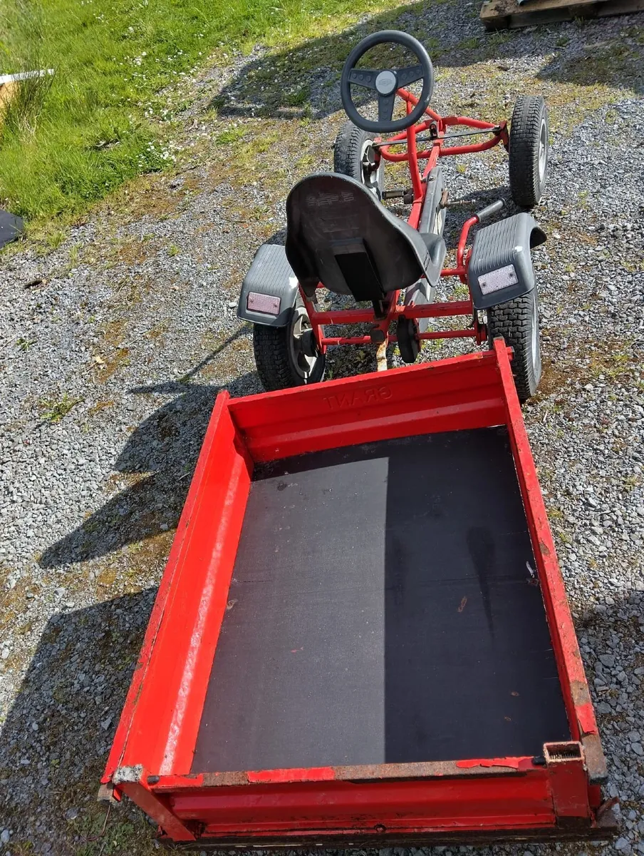 Berg go cart with trailer - Image 1