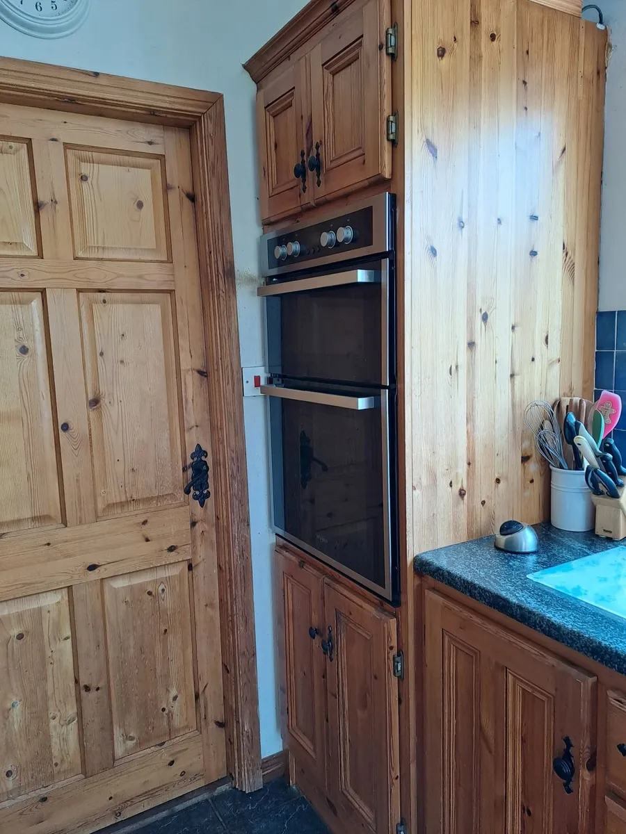 Kitchen - Image 2