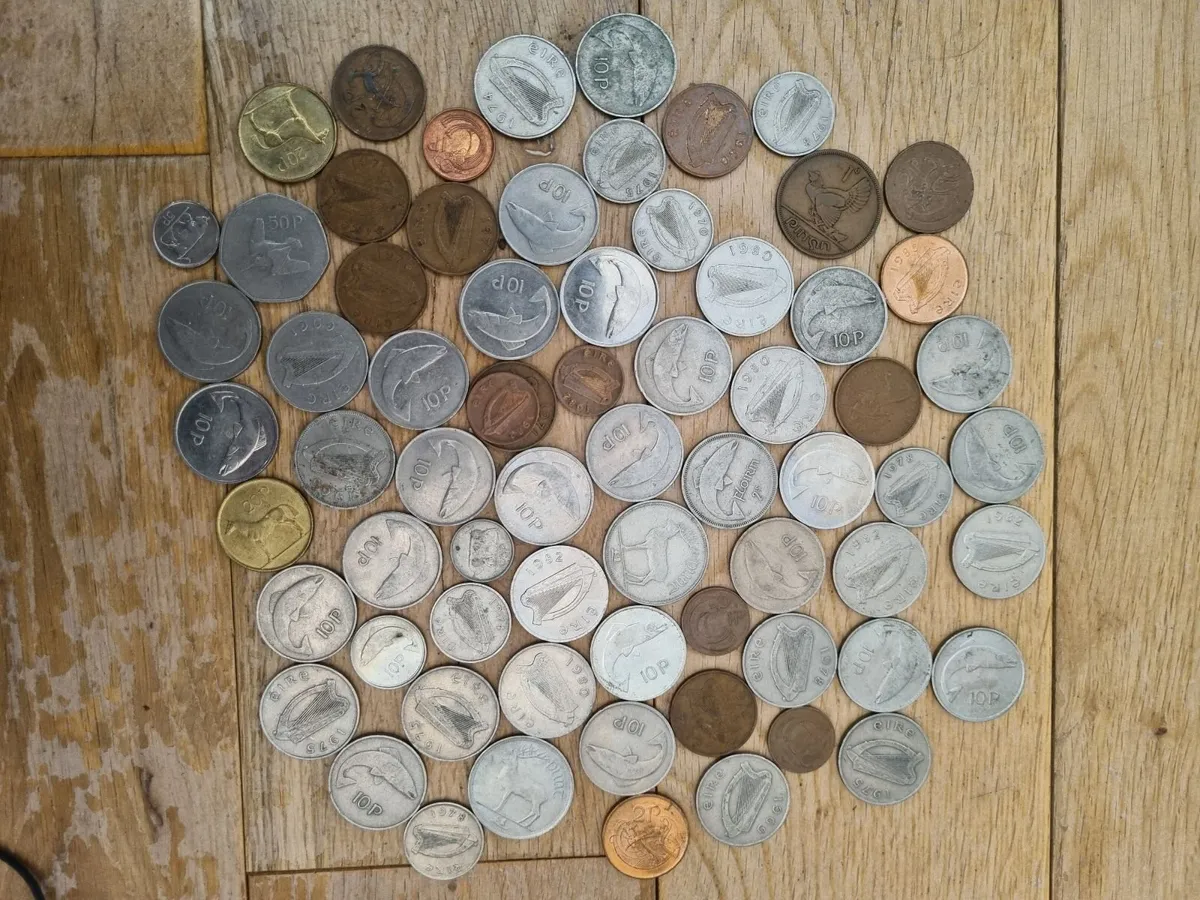 Mixed lot of Old Irish Coins - Image 1