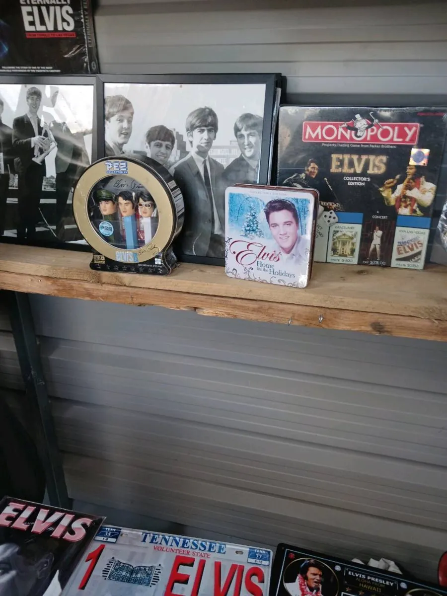 Records - Image 2