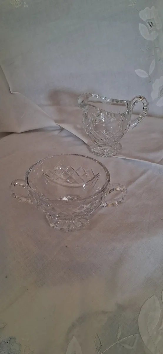 Glassware - Image 4