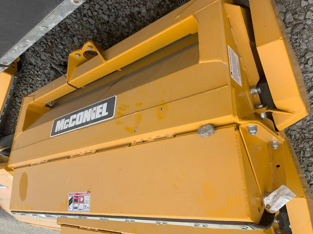 MCCONNEL 1.5M 70HP MULTICUT - Image 4