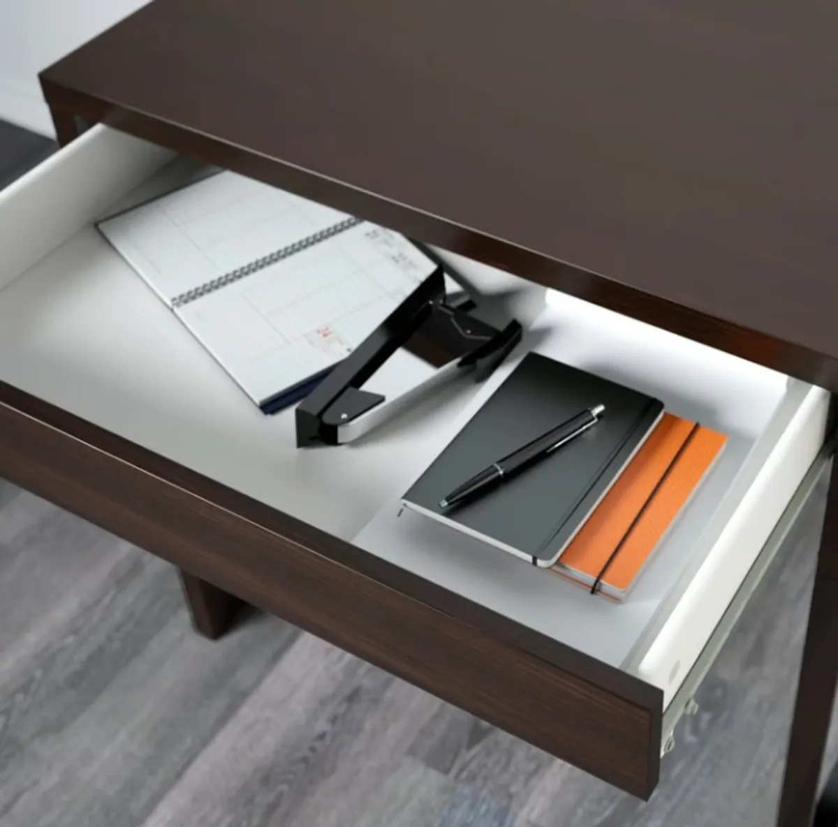 Desk - Image 2