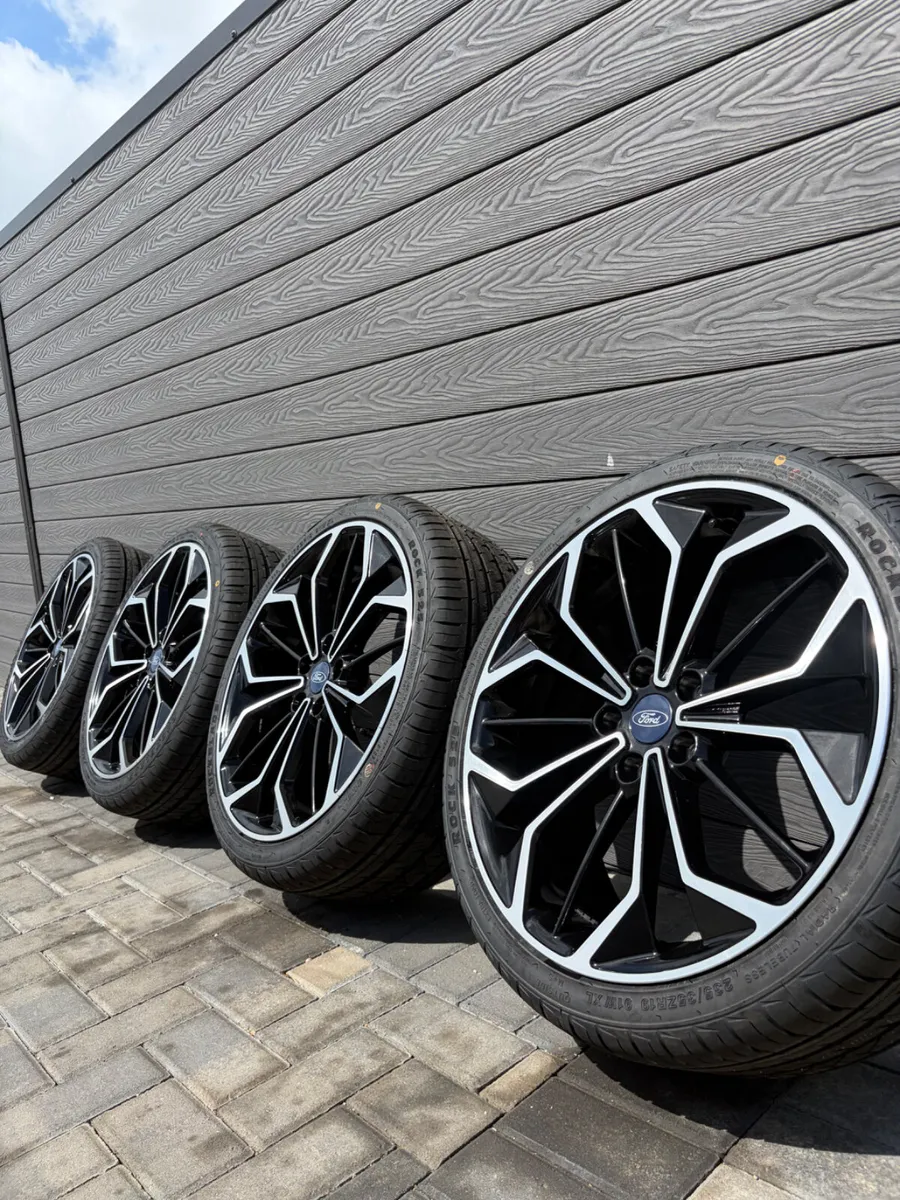 19” BRAND NEW FORD ALLOY WGEELS & TYRES - Image 1