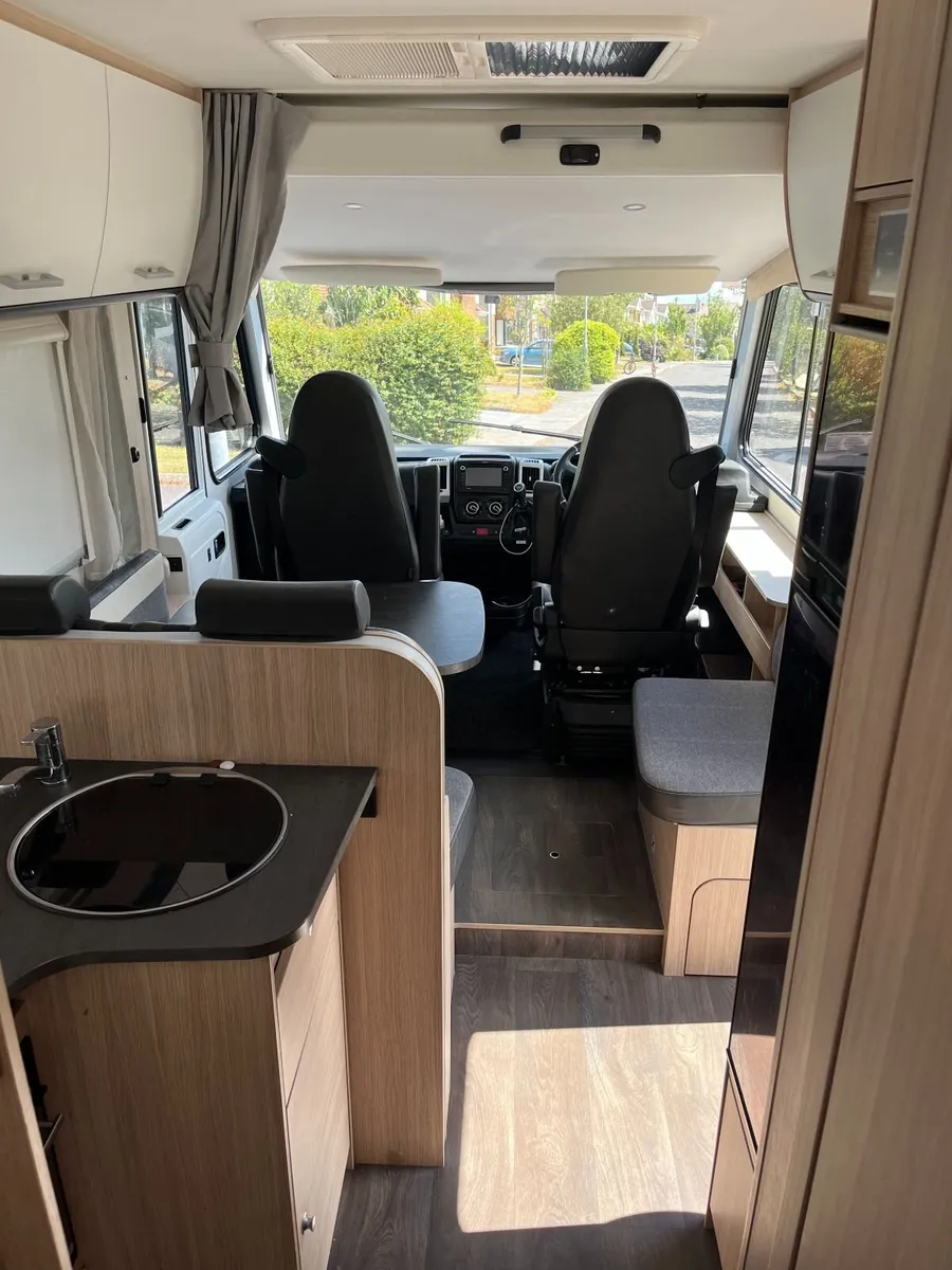 2020 Sunlight i68 Adventure A-Class Motorhome - Image 2