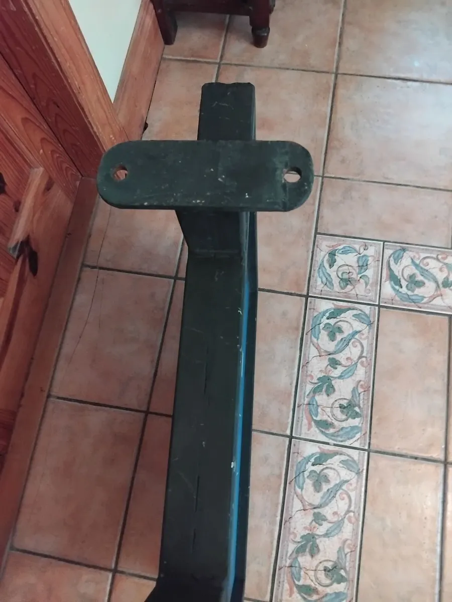 Cast iron double sided sign - Image 3