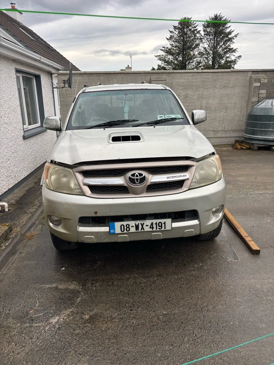 2008 Toyota Hilux - Image 1