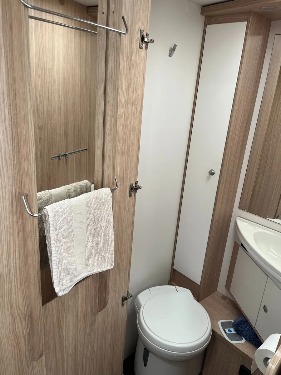 2020 Sunlight i68 Adventure A-Class Motorhome - Image 4