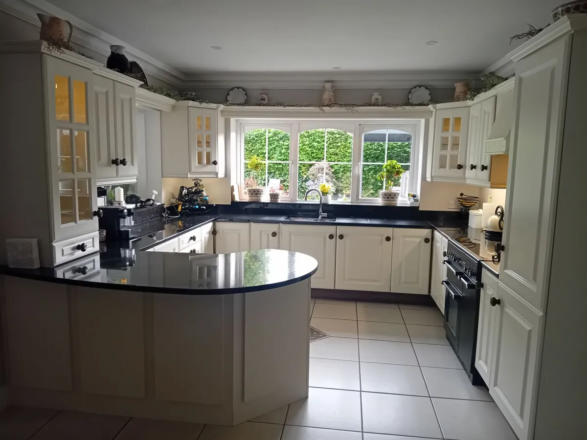 Kitchen for sale Munster Area - Image 1