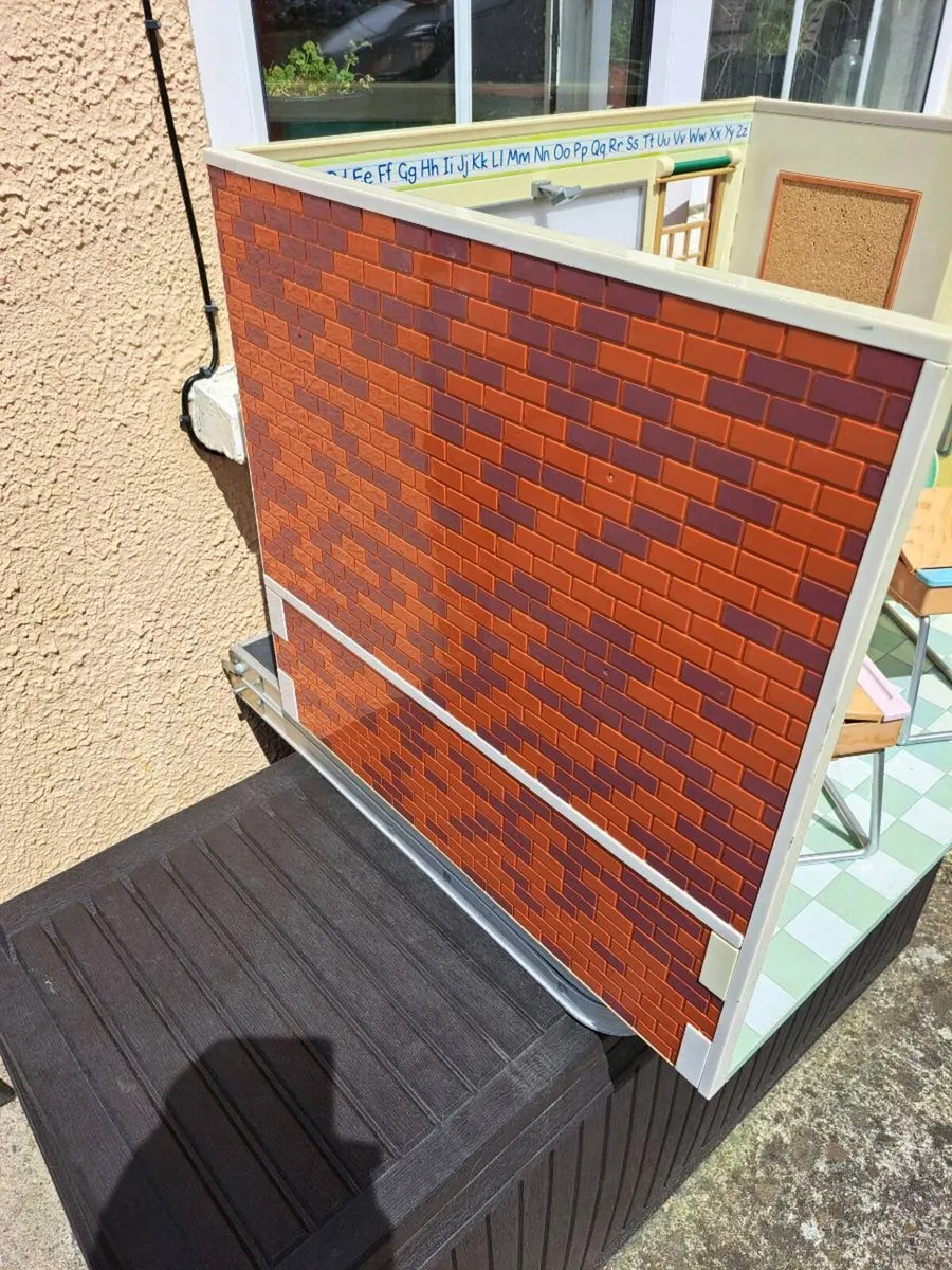 Our Generation school room - Image 3