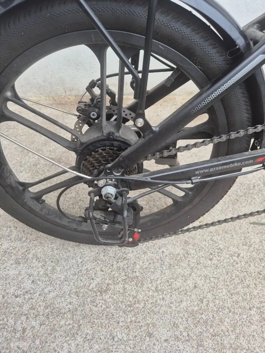 Electric folding bike - Image 4