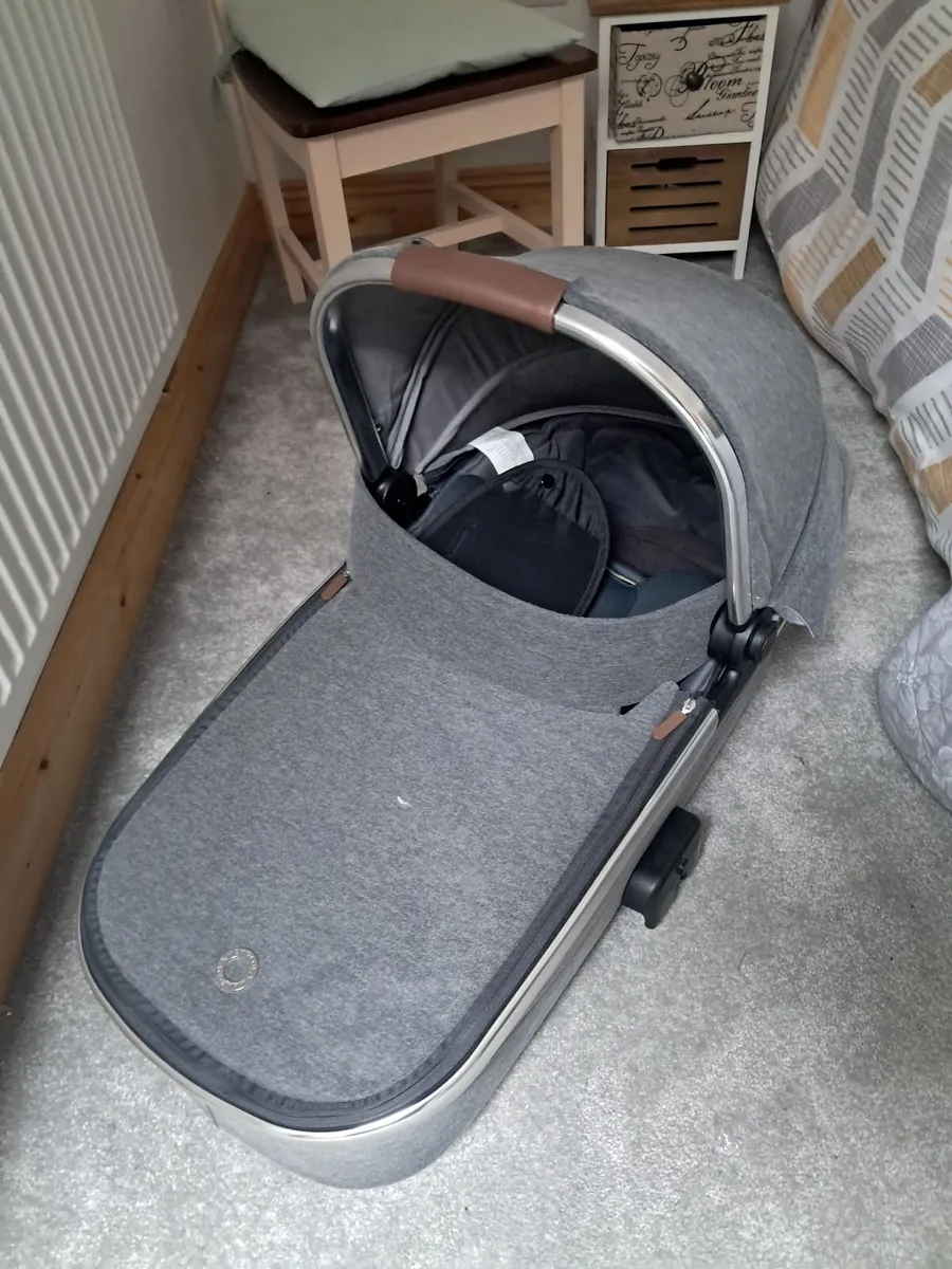 Travel system - Image 1