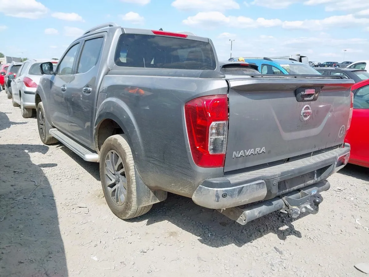 2018 Nissan Navara Np300 2.3 Diesel For Breaking! - Image 2