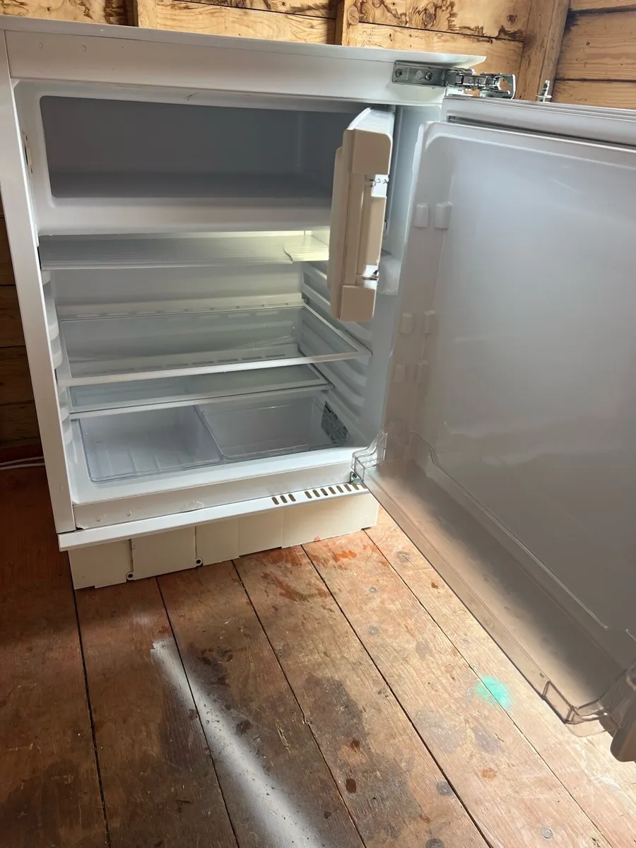 Fridge freezer - Image 4