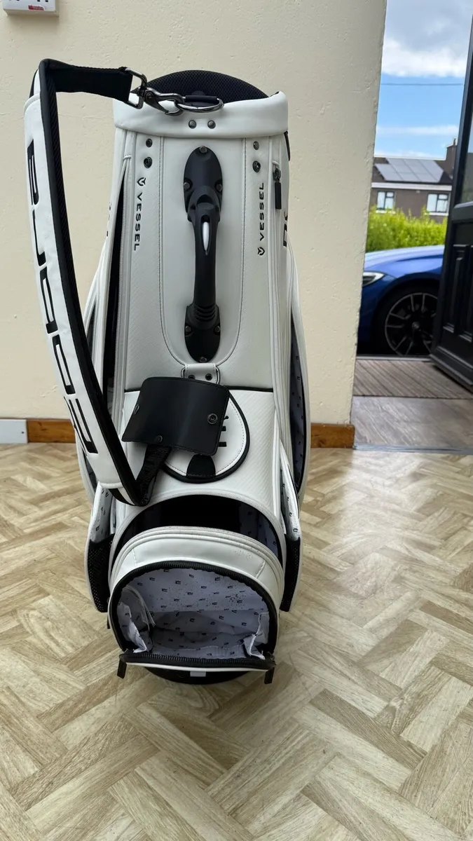 Golf Equipment - Image 2