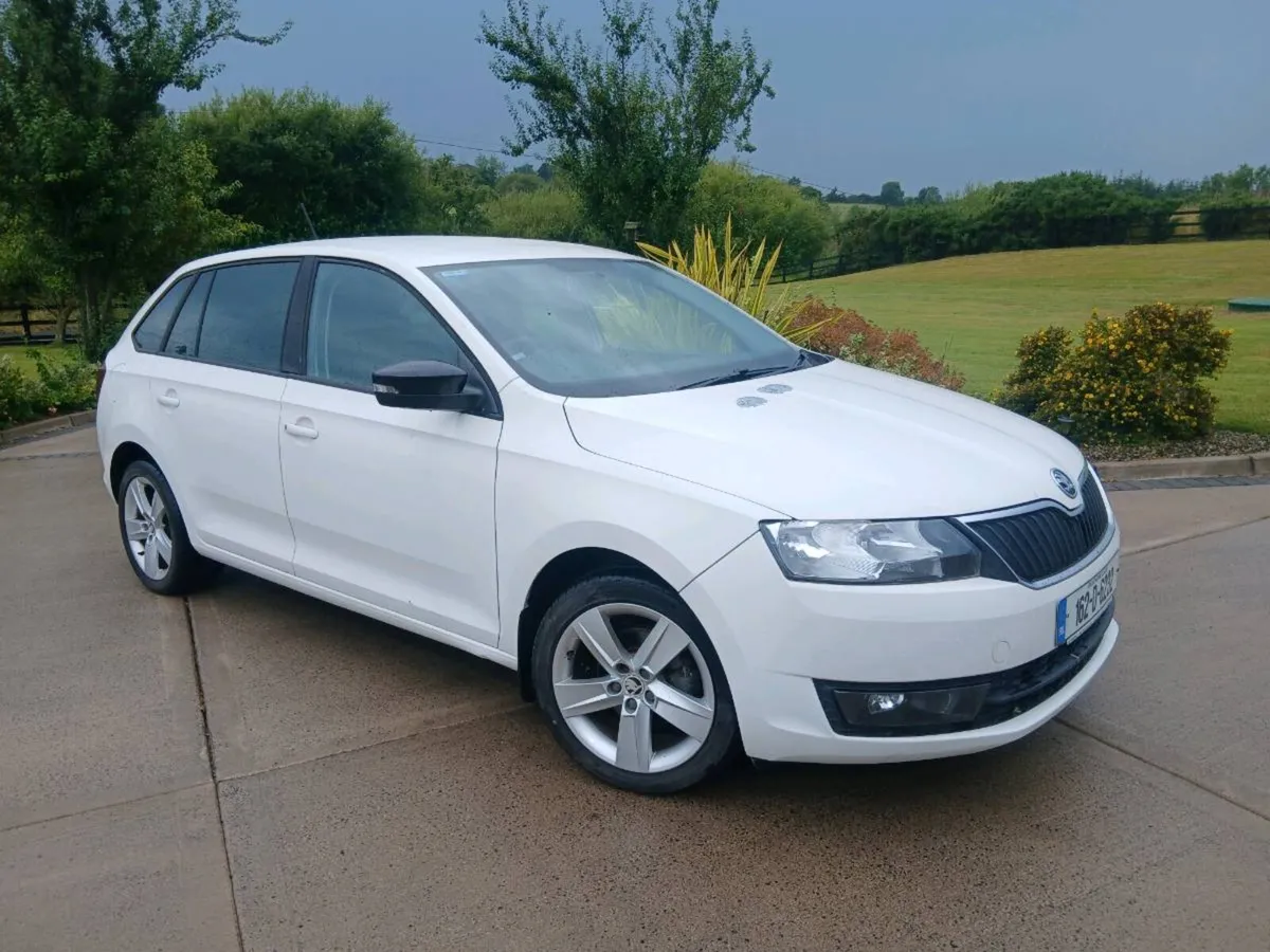 Skoda rapid - Image 2