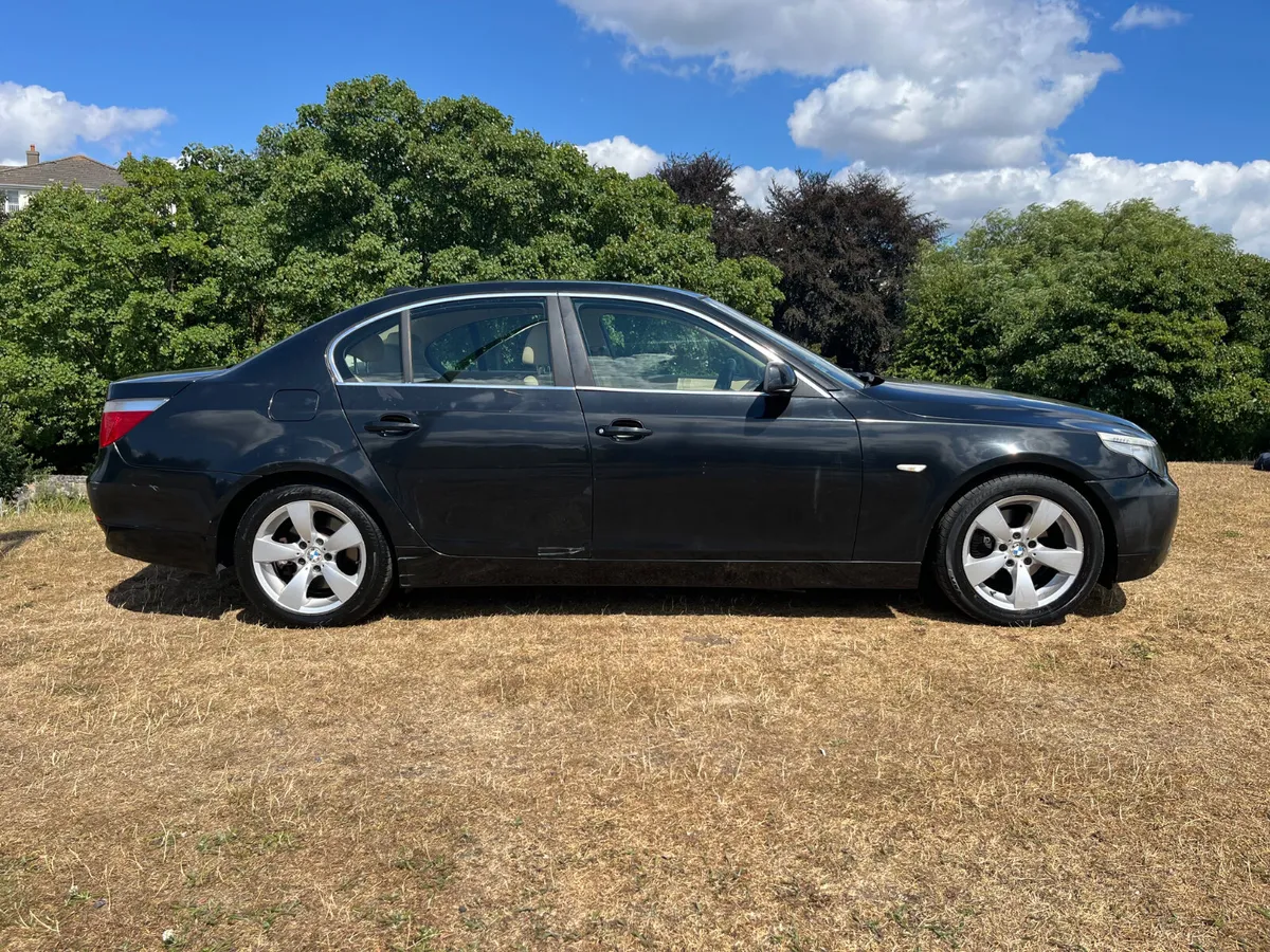 NO RESERVE ONLINE AUCTION 2006 BMW E60 523i PETROL - Image 3