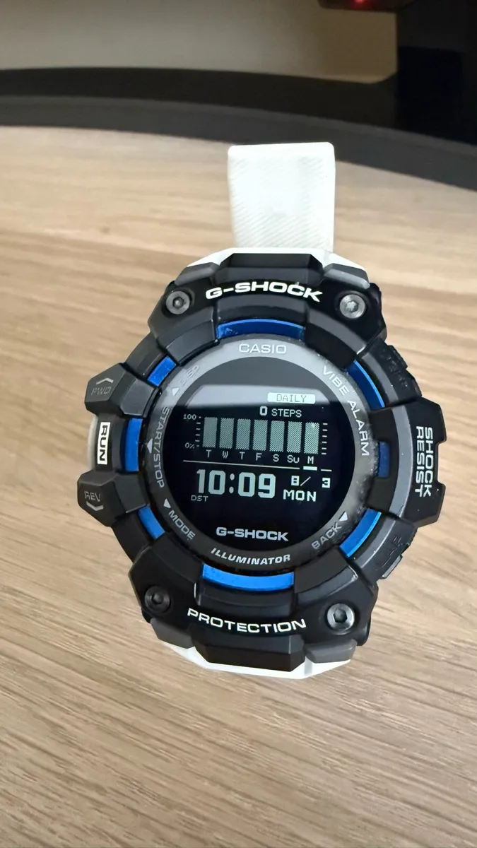 Casio G-Shock G-Squad GBD-100-1A7 – Mint Condition - Image 3