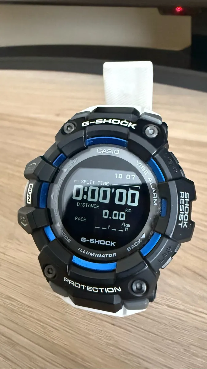 Casio G-Shock G-Squad GBD-100-1A7 – Mint Condition - Image 4