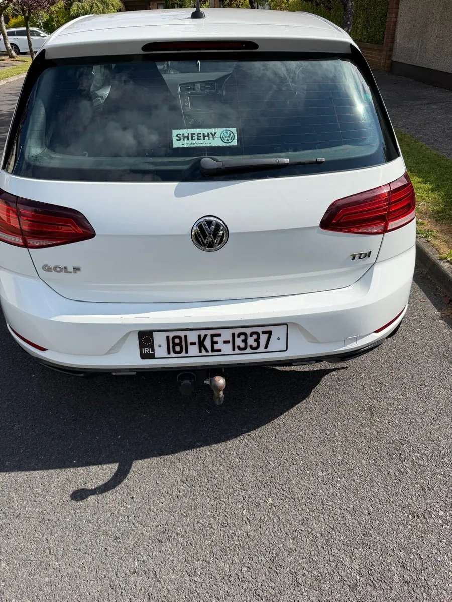 Car - Image 3