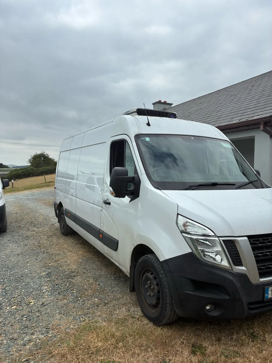 Nissan nv400 - Image 1