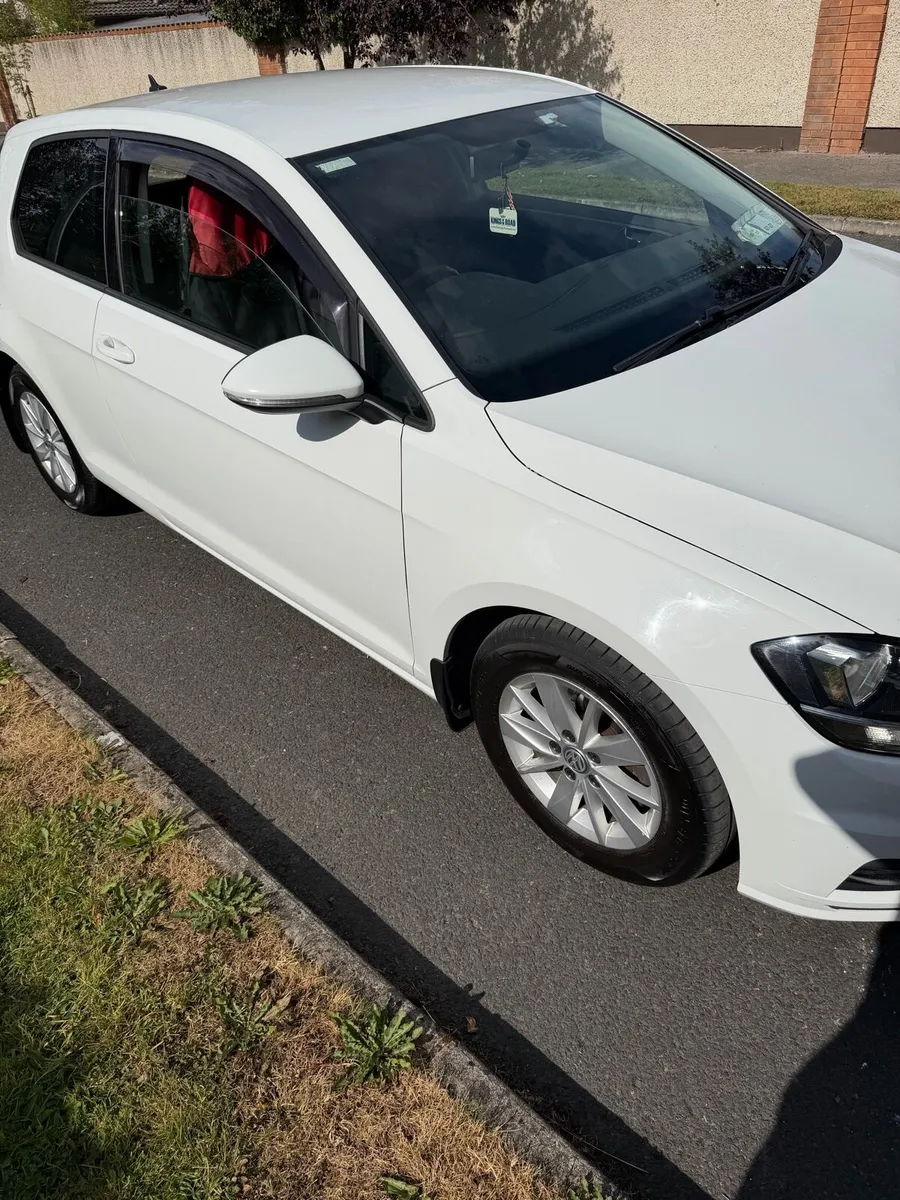 Car - Image 2