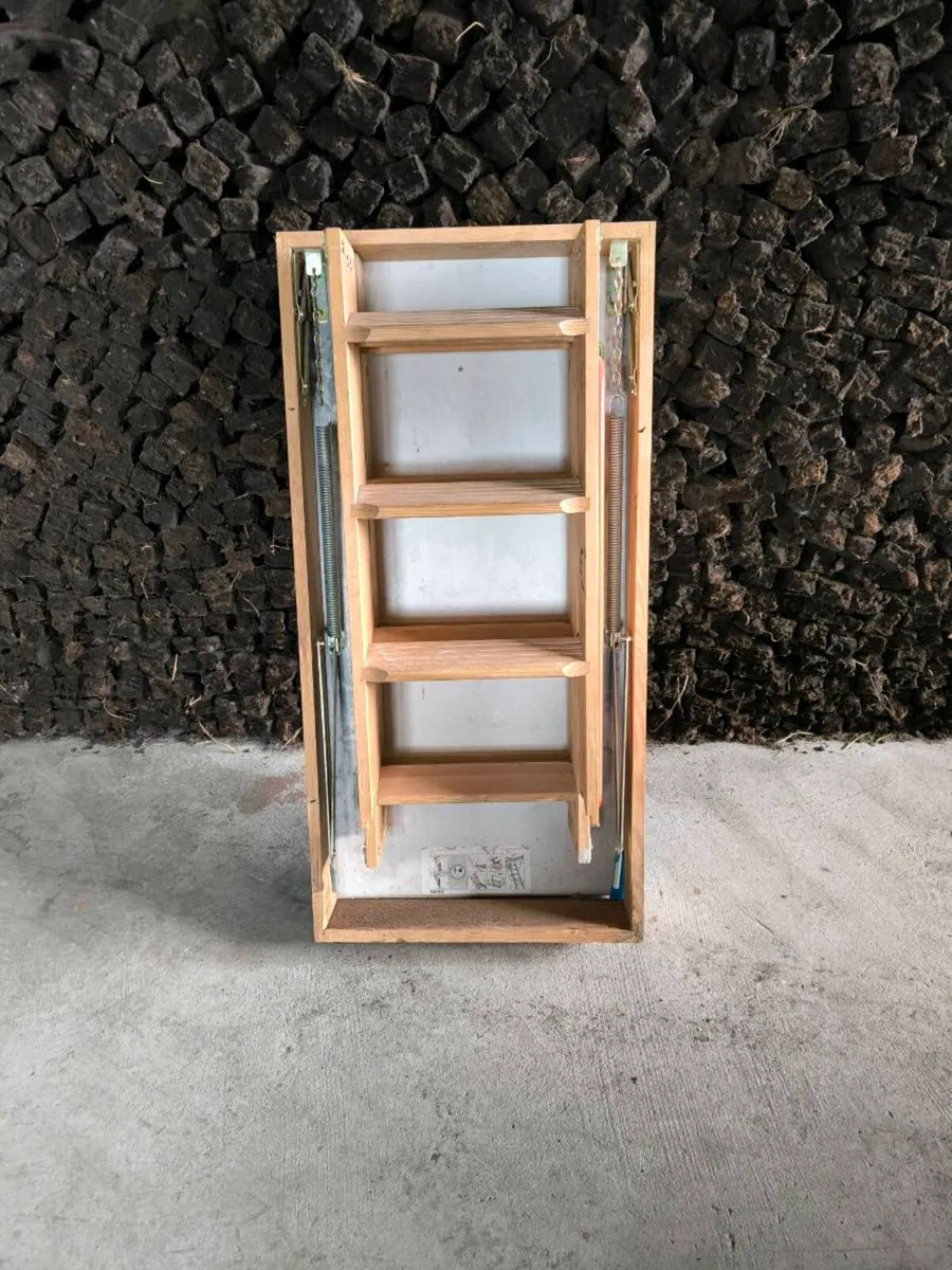 Staira folding attic stairs - Image 1