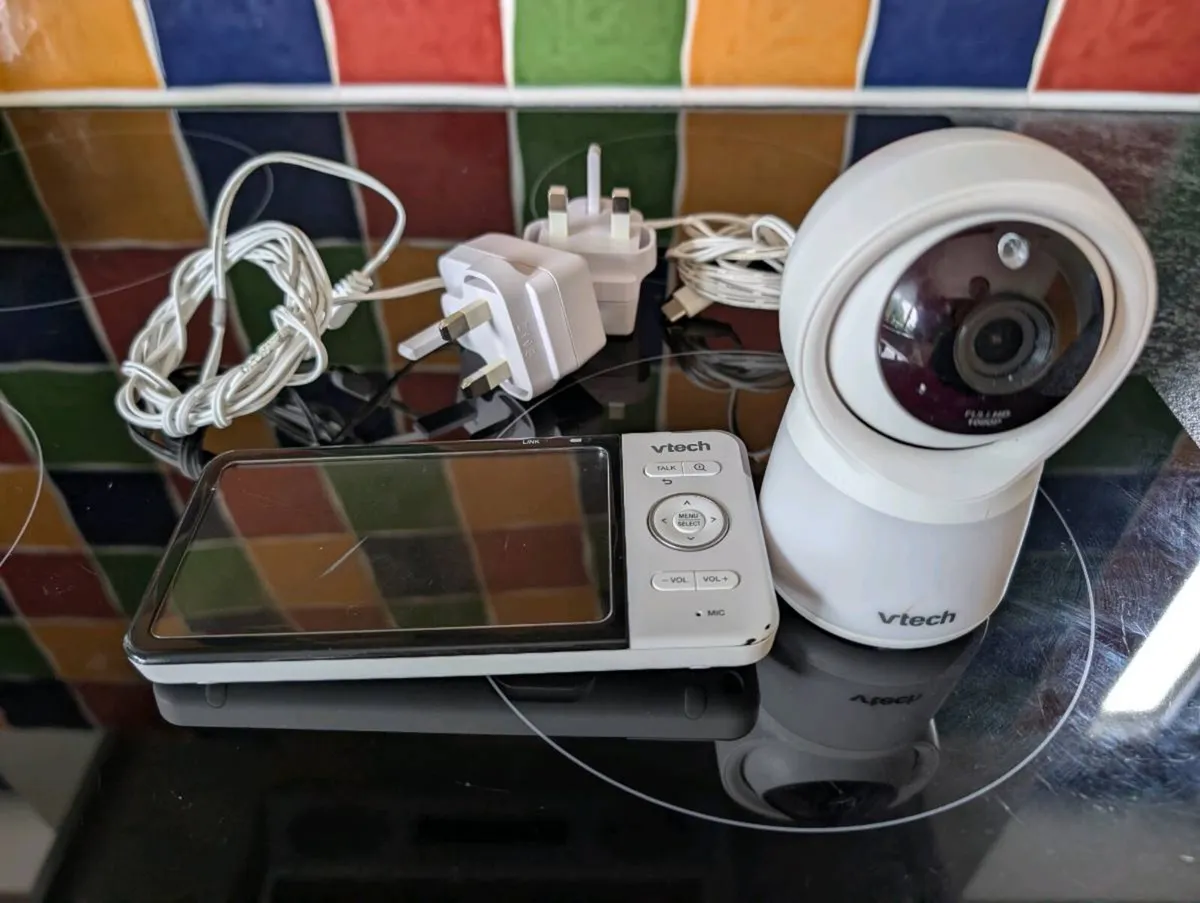 VTech RM5754HD Video Baby Monitor - Image 1
